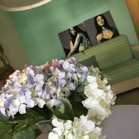 شقة Resident St Agata Appartament Artist مارينا دي ماسا المظهر الخارجي الصورة