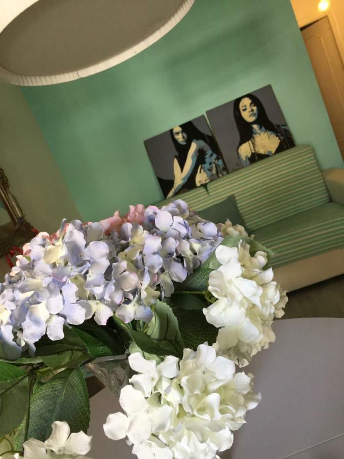 شقة Resident St Agata Appartament Artist مارينا دي ماسا المظهر الخارجي الصورة
